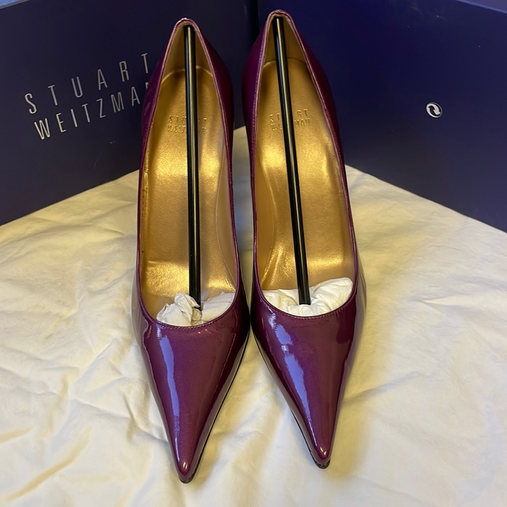 Purple Stuart Weitzman patent leather 4 inch heel. New in original box.